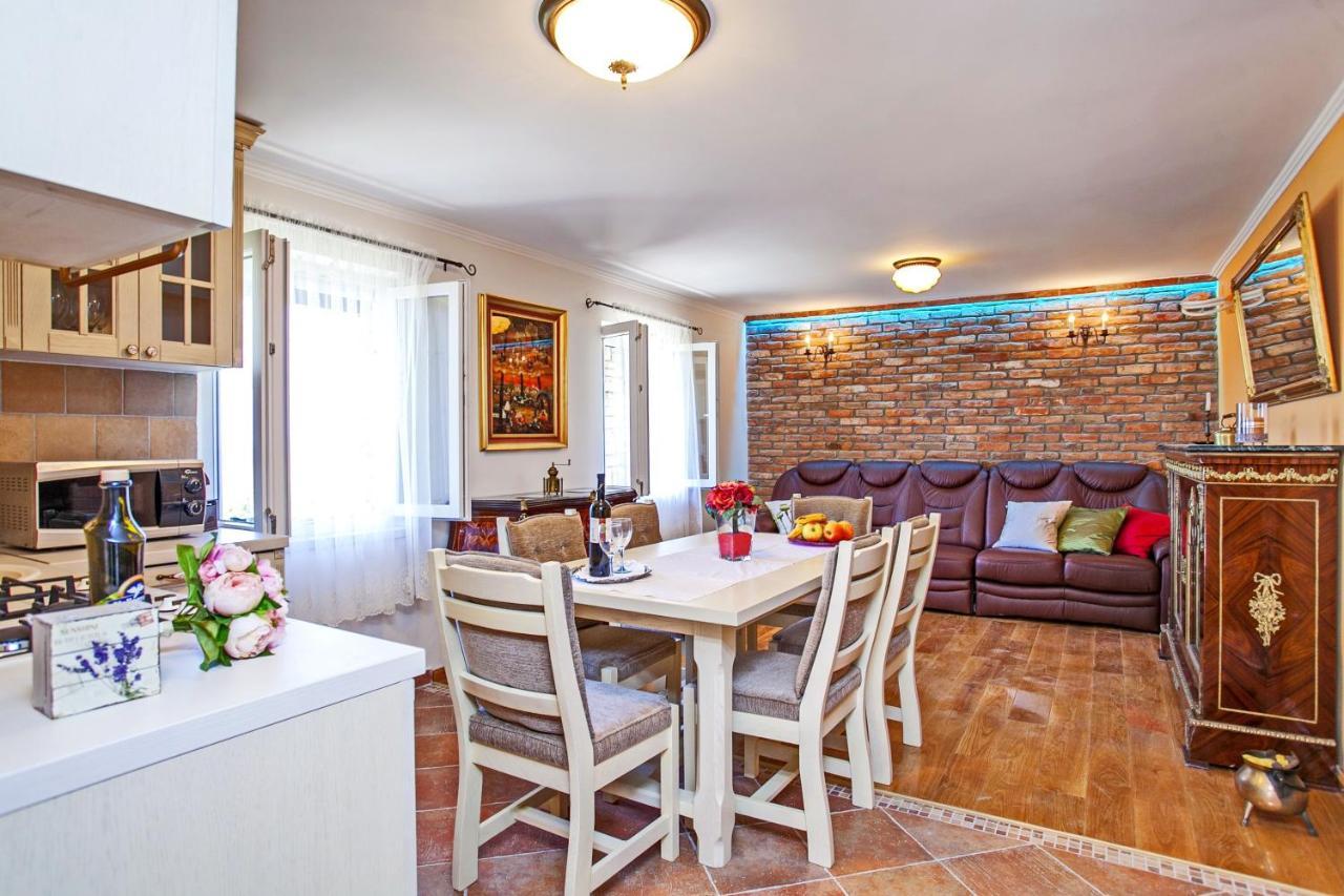 Stone House San Pelegrin Villa Vela Luka Exterior foto