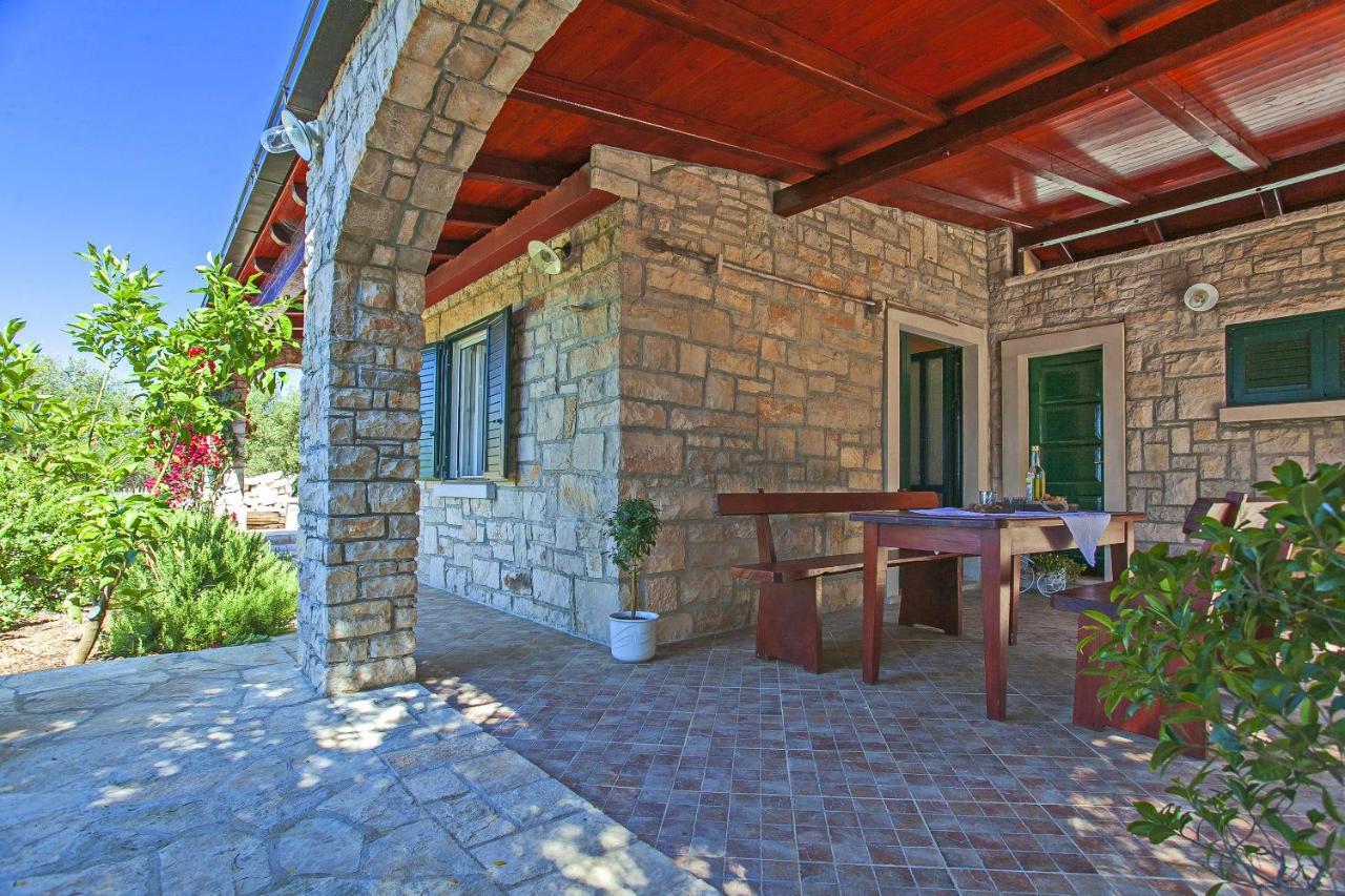 Stone House San Pelegrin Villa Vela Luka Exterior foto